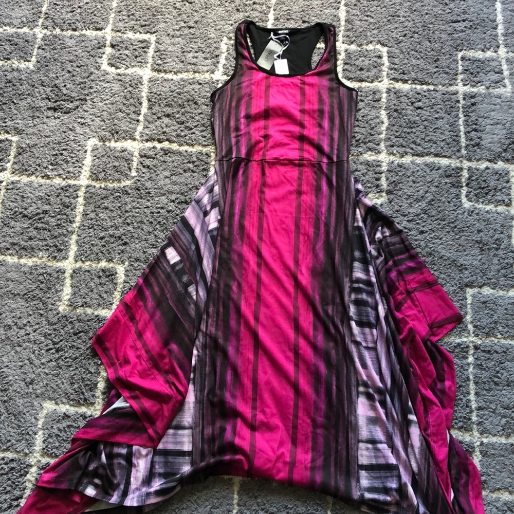 Pink & black sleeveless summer dress